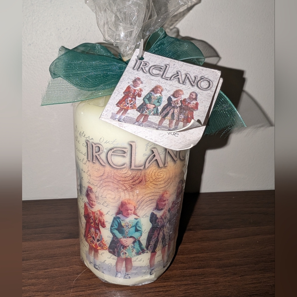NWT 5" Pillar Candle - Ireland New in cellophane with green bow and tag
